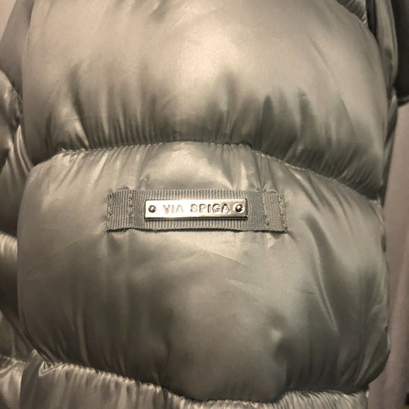 Via Spiga Three-Quarter Packable Hooded Puffer Jacket  Silver Size Med NWT - Picture 6 of 8